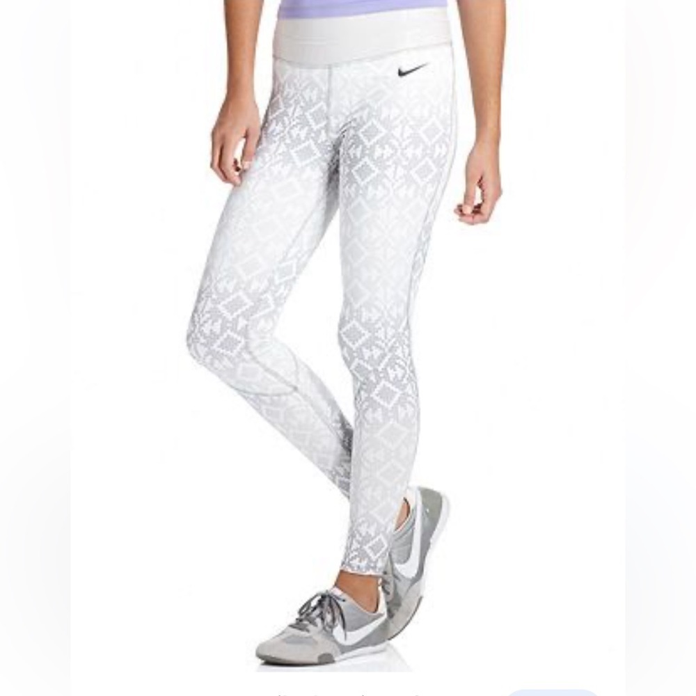 NIKE PRO leggings